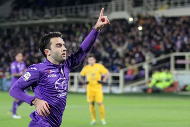 Borja Valero lidera la victoria del Fiorentina en un trepidante partido