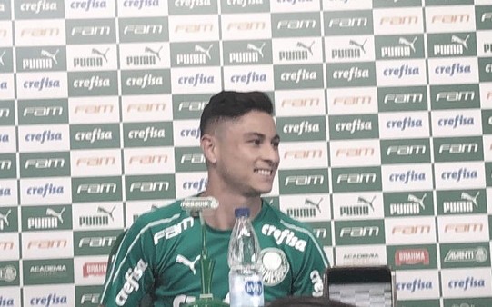 Diogo Barbosa mantém otimismo em briga pelo título da Série A: "Buscar até o final" Diogo Barbosa mantém otimismo em briga pelo título da Série A: "Buscar até o final"