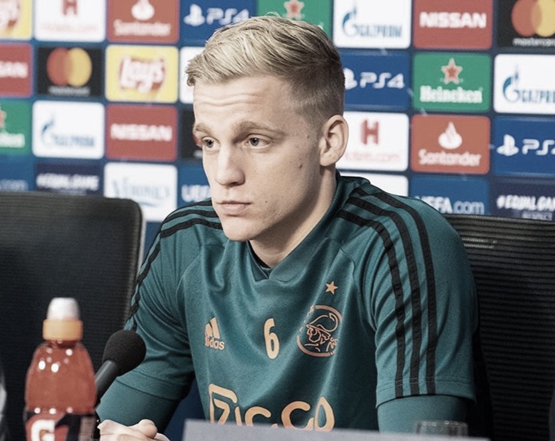 Jornal Espanhol confirma ida de Van de Beek para Real Madrid Jornal Espanhol confirma ida de Van de Beek para Real Madrid