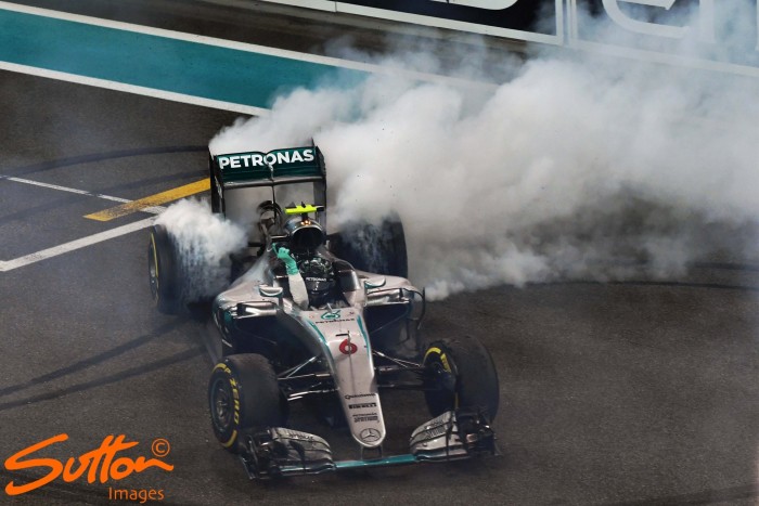 Abu Dhabi GP: Rosberg overcomes Hamilton's tactics to win the World Championship