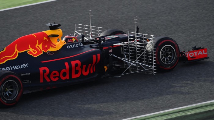 Cuarto día de tests de pretemporada: McLaren no da ni una vuelta