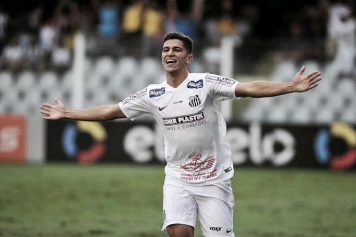 Para ter Vitor Bueno, Santos cede atacante Stefano Yuri ao Botafogo-SP