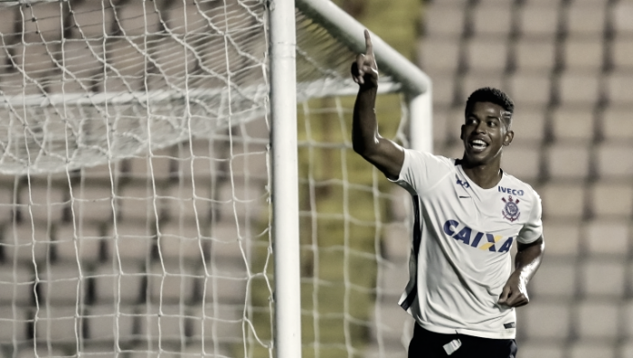 Fazendo valer favoritismo, Corinthians faz três no Juventus e vai para a final da Copinha