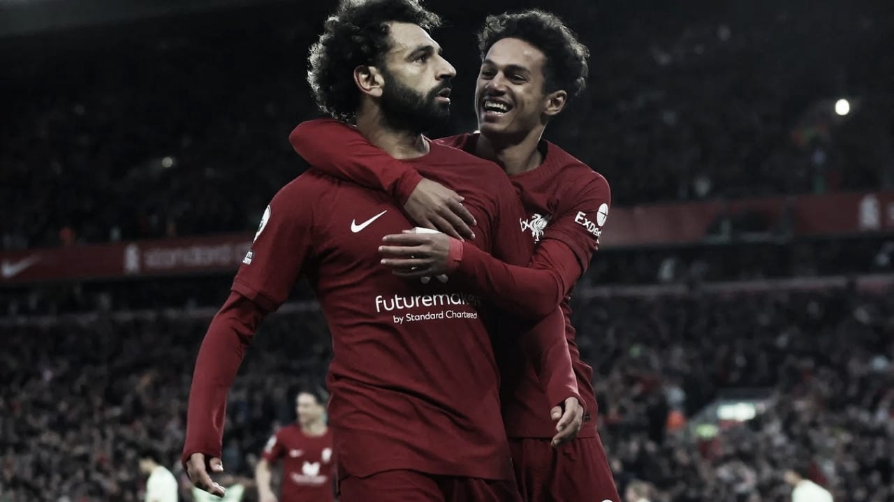Com gol decisivo de Salah, Liverpool quebra invencibilidade do Man City na Premier League