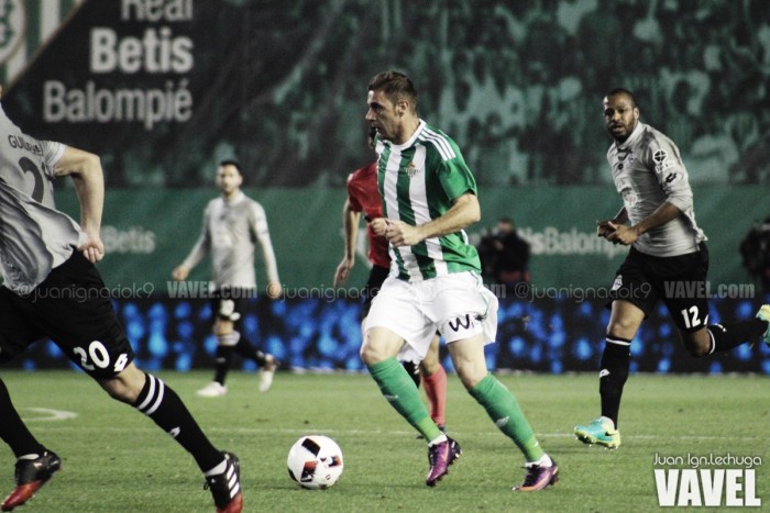 Antecedentes RC Deportivo de la Coruña - Real Betis: Riazor tiene color verde y blanco