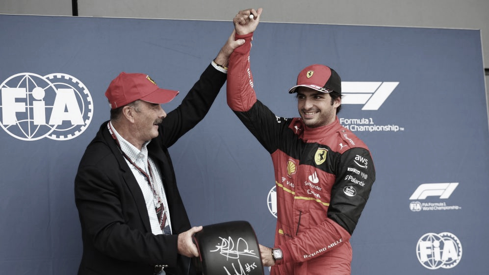 Em final imprevisível, Carlos Sainz larga na pole de Silverstone pela primeira vez Em final imprevisível, Carlos Sainz larga na pole de Silverstone pela primeira vez