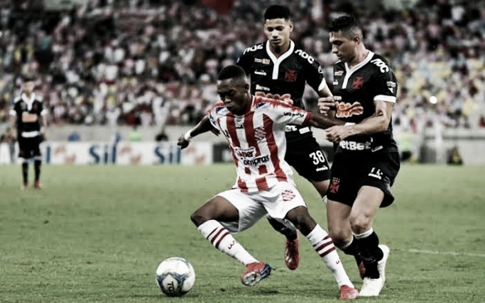 Vasco e Bangu se enfrentam pela segunda vaga na final do Campeonato Carioca Vasco e Bangu se enfrentam pela segunda vaga na final do Campeonato Carioca