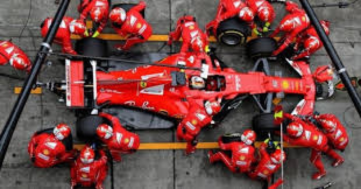 Vettel Tampil Brilian di Silverstone