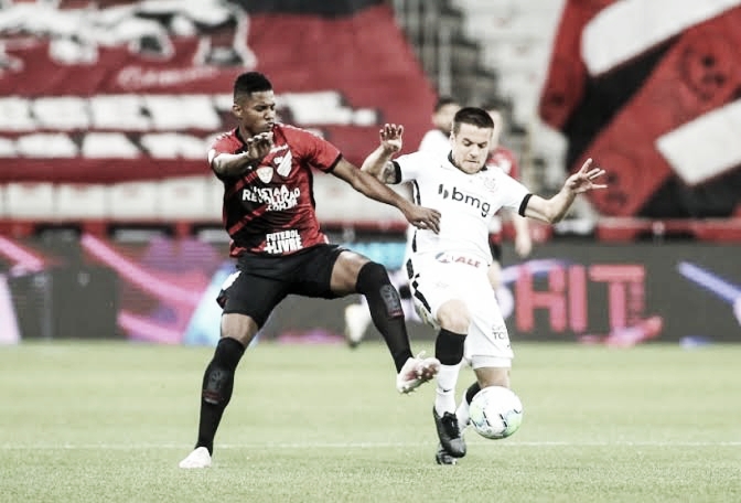 Gols e melhores momentos Corinthians 3 x 3 Athletico-PR pelo Campeonato Brasileiro Gols e melhores momentos Corinthians 3 x 3 Athletico-PR pelo Campeonato Brasileiro