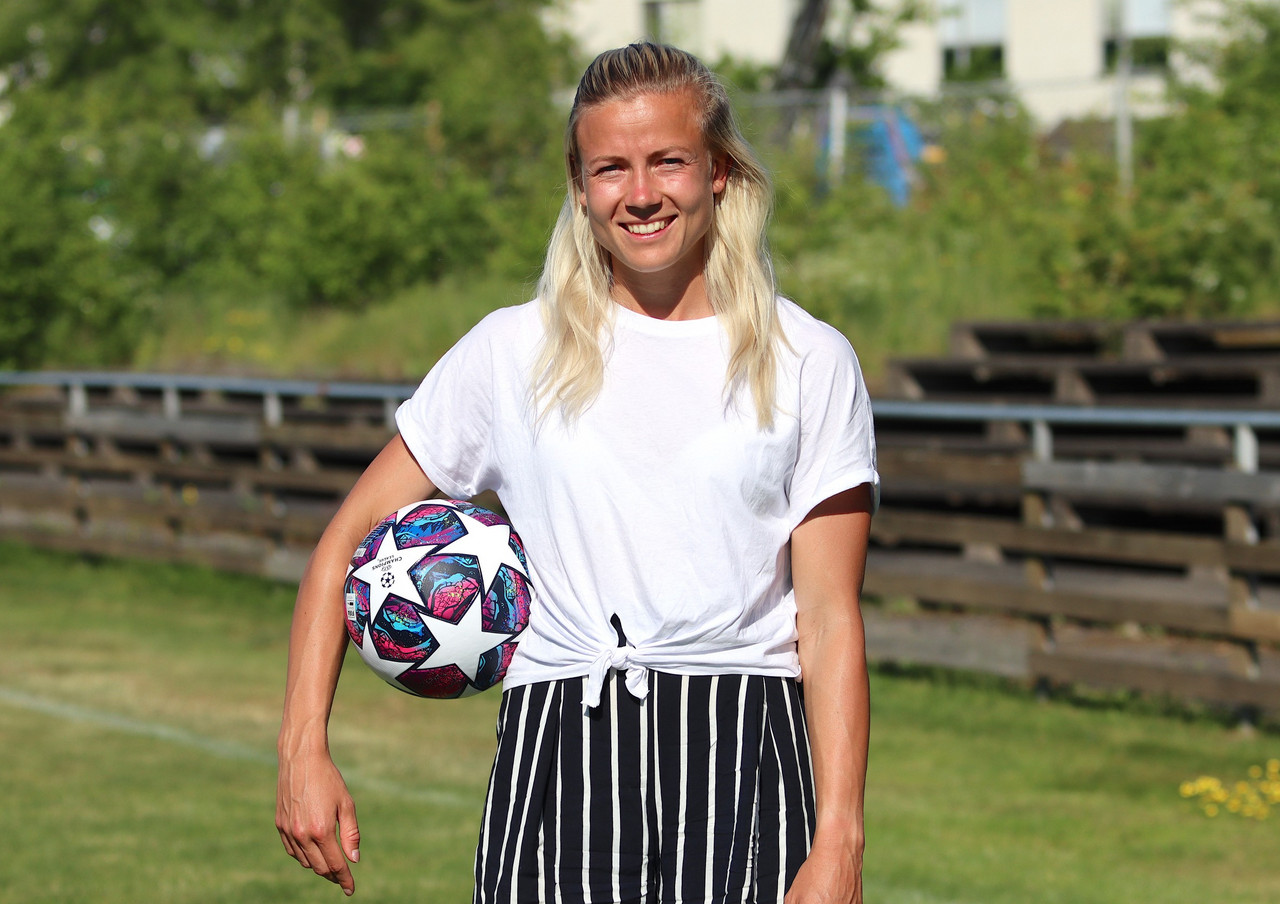 'I was a late bloomer' - new FC Bayern München signing Hanna Glas talks about her career and what she wants for the future