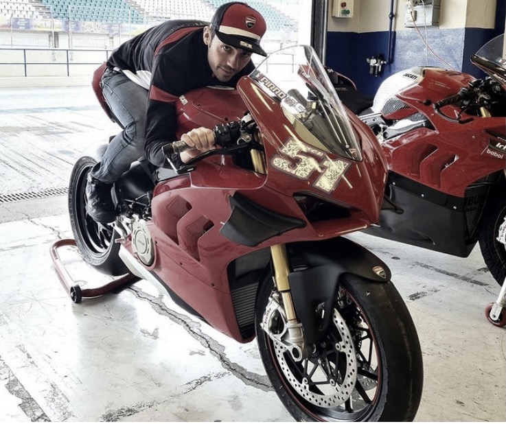 Michele Pirro: “Quizás Honda siga el camino de Ducati”