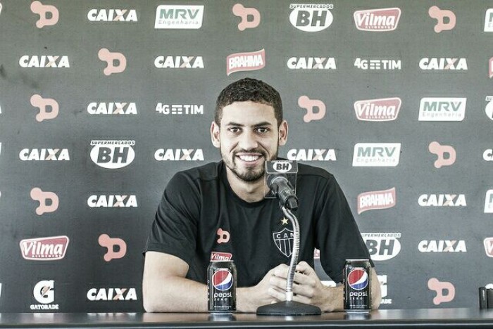 Cria da base, zagueiro Gabriel comemora chances como titular do Atlético-MG