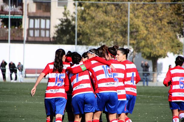 El Granada CF Femenino golea al Levante Las Planas y sale del abismo
