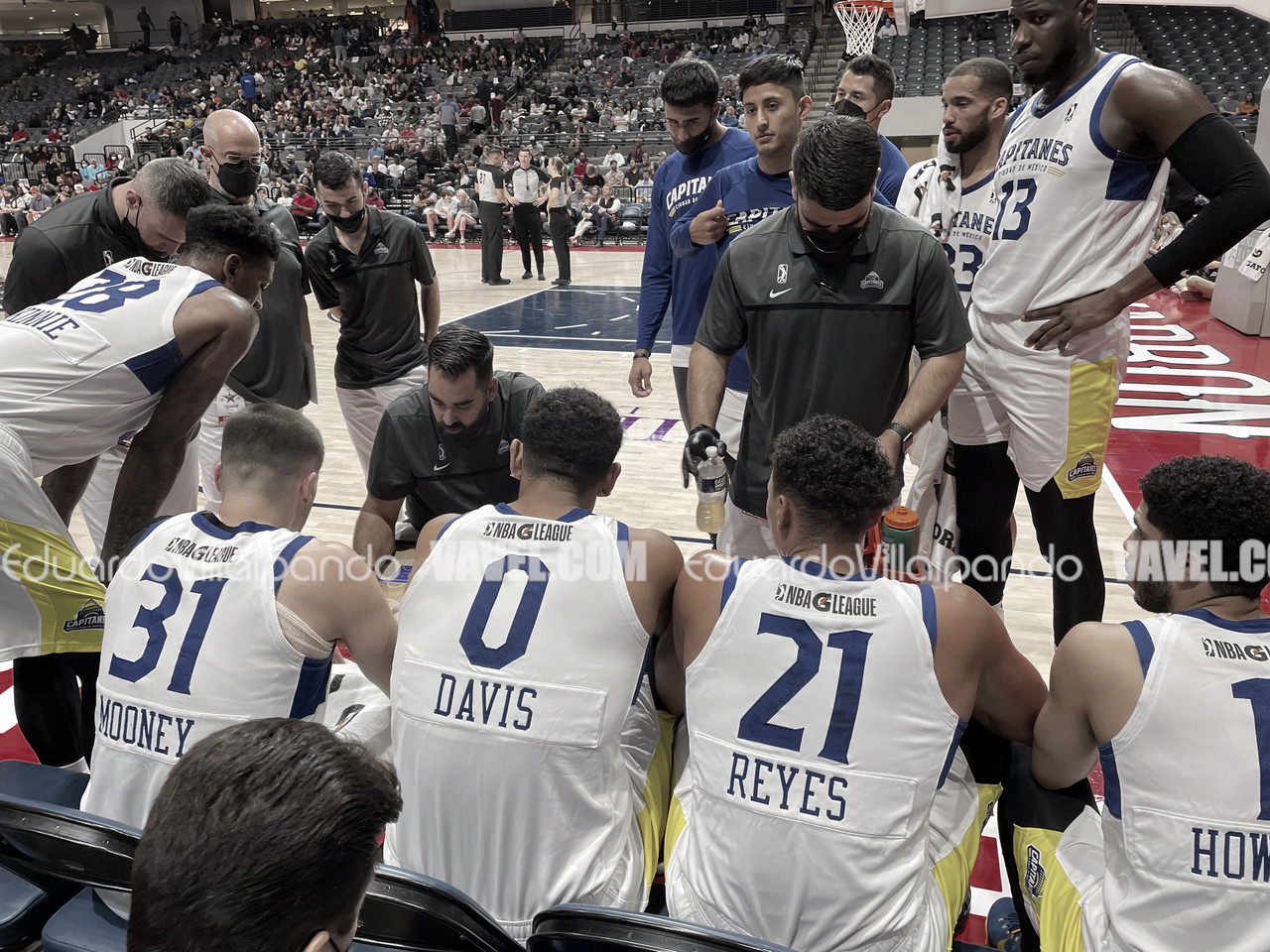 Capitanes CDMX Spoil Squadron's Home Opener