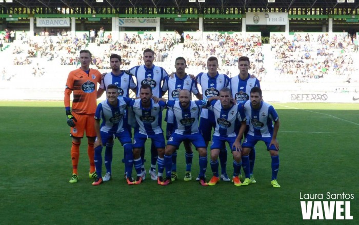 El Deportivo se impone al Racing de Ferrol por 2-0