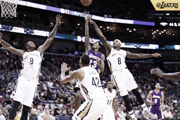 Los Angeles Lakers clip New Orleans Pelicans