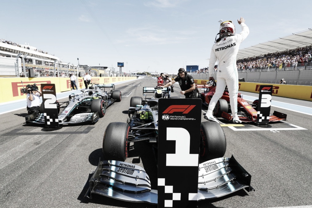 Na última volta! Em briga dura com Bottas, Hamilton consegue pole no GP da França Na última volta! Em briga dura com Bottas, Hamilton consegue pole no GP da França