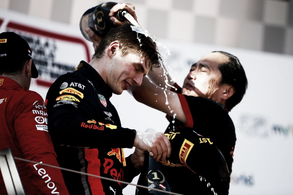 Oficial: Verstappen não é punido por fechar Leclerc e mantém vitória no GP da Áustria