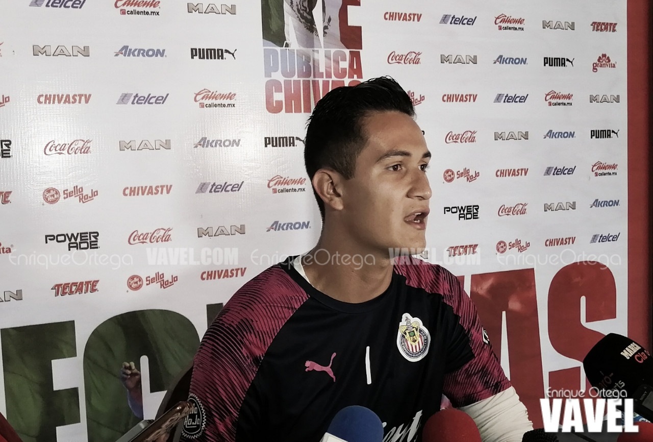 Raúl Gudiño: "El puesto de entrenador en Chivas, siempre puede estar en riesgo"
Raúl Gudiño: "El puesto de entrenador en Chivas, siempre puede estar en riesgo"