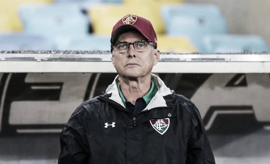 Queda no Fluminense! Discussão com Ganso é a gota d’água para saída de Oswaldo de Oliveira Queda no Fluminense! Discussão com Ganso é a gota d’água para saída de Oswaldo de Oliveira
