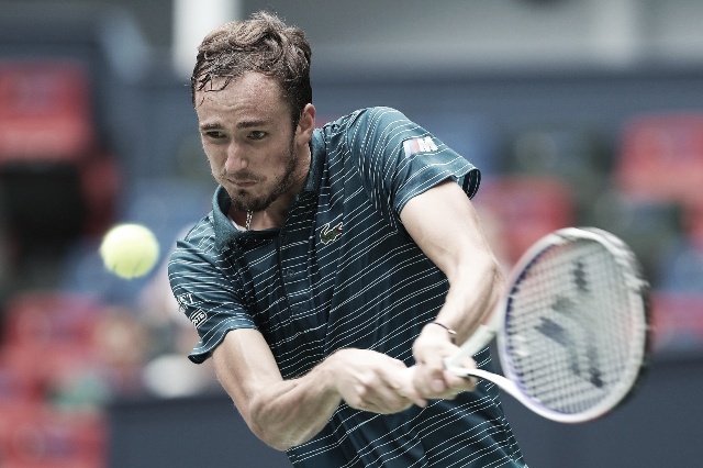 Medvedev y Zverev definirán el Masters 1000 de Shanghái Medvedev y Zverev definirán el Masters 1000 de Shanghái