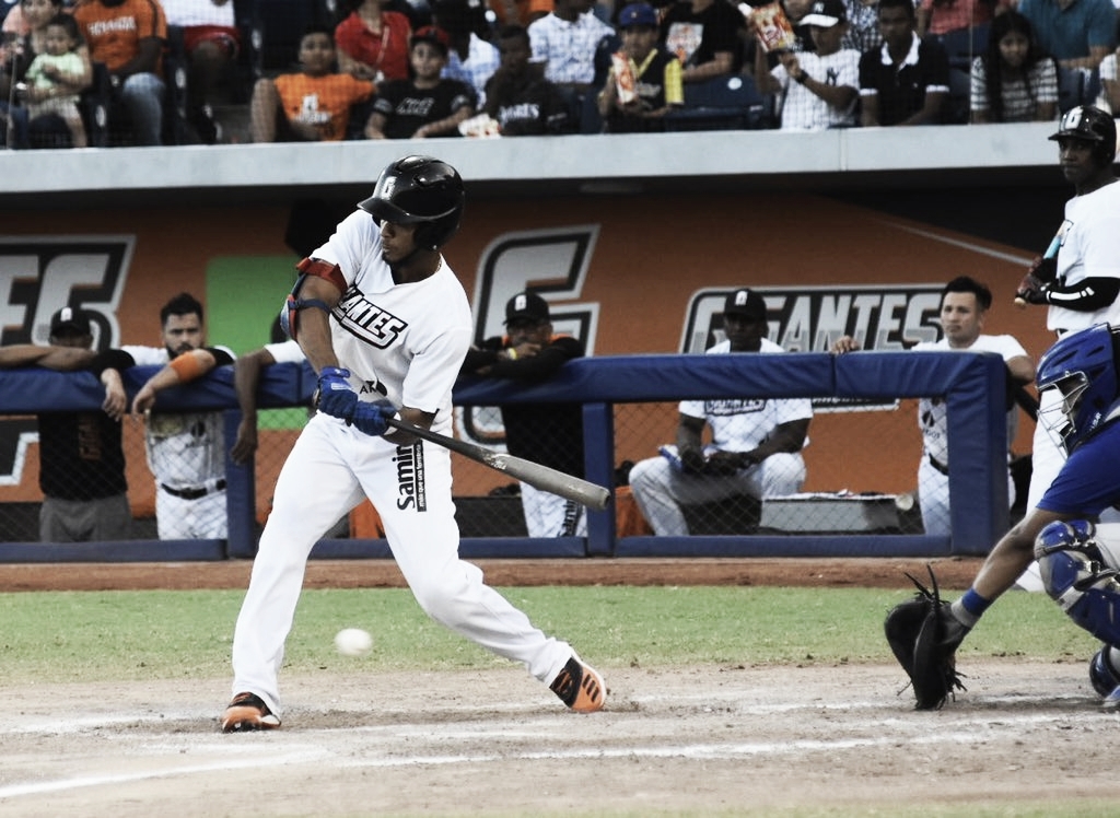 Victoria de Gigantes deja a Caimanes al borde de la eliminación Victoria de Gigantes deja a Caimanes al borde de la eliminación