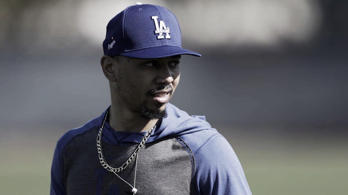 Sindicato de la MLB presenta su
propuesta para el arranque de la temporada Sindicato de la MLB presenta su
propuesta para el arranque de la temporada