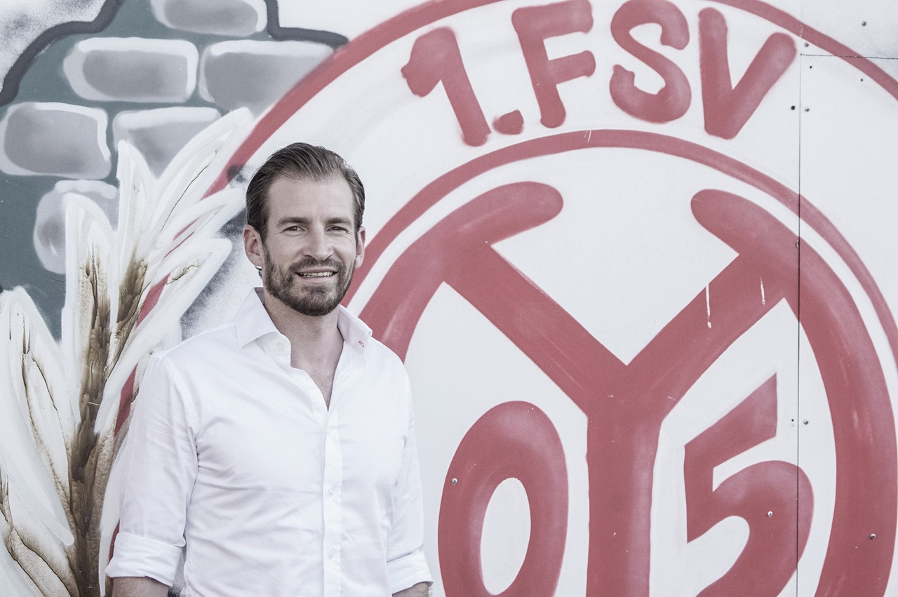 Com passagem pela Premier League, Jan Siewert é o novo diretor técnico da base do Mainz 05