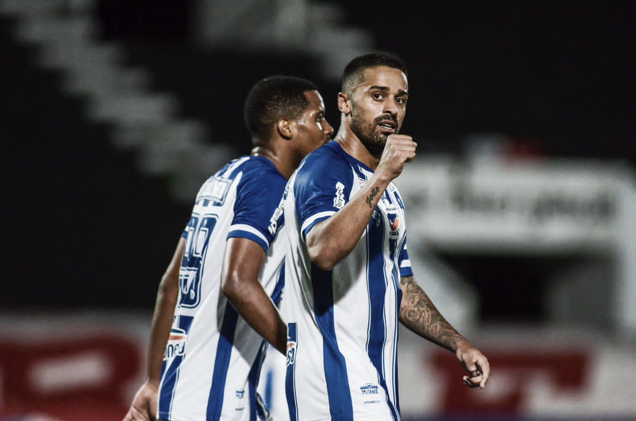 Decisivo, Dellatorre faz dois gols, e CSA vence Santa Cruz na Copa do Nordeste