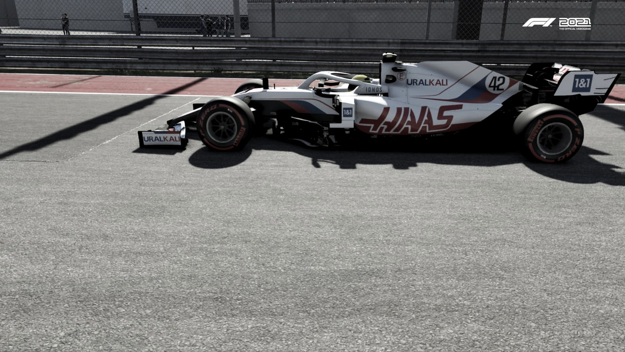 Primeros puntos para Haas
