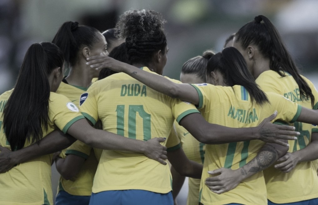 Sem dificuldade, Brasil vence Uruguai e segue na liderança do Grupo B da Copa América Feminina