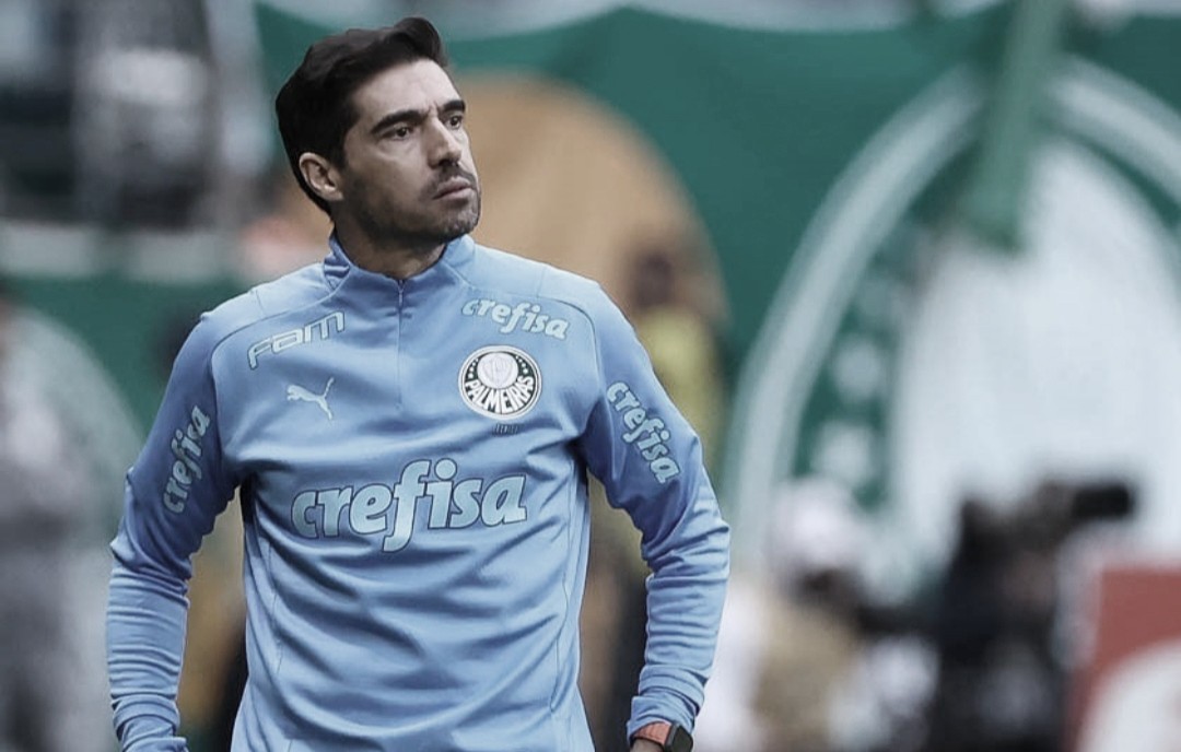 Abel Ferreira lamenta chances perdidas pelo Palmeiras, mas confia na classificação no jogo de volta