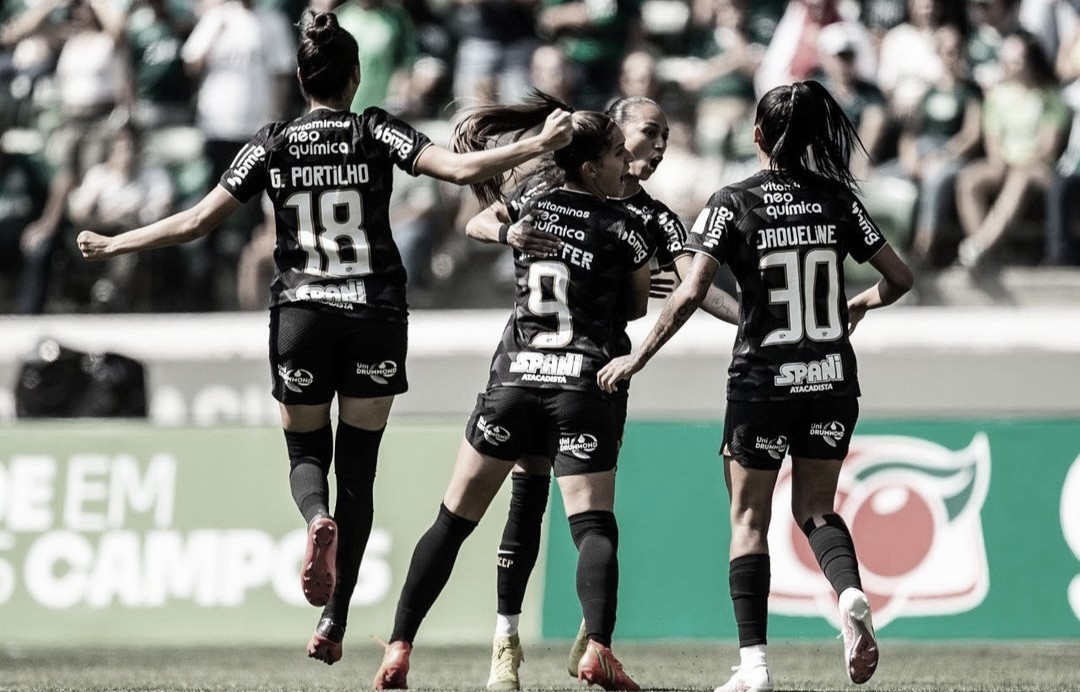 Corinthians goleia Palmeiras e vai à sexta final do Brasileiro Feminino 