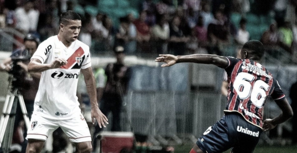Em jogo de viradas, Bahia e Ferroviário empatam pela Copa do Nordeste