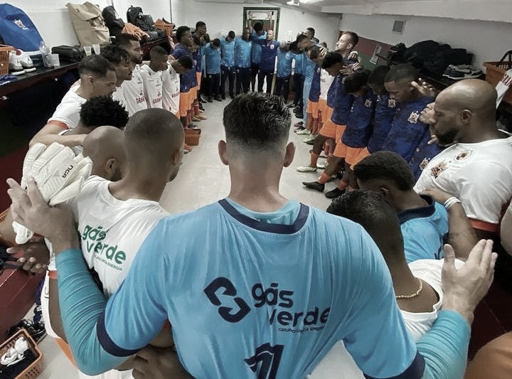 Nova Iguaçu e Vasco se enfrentam em duelo pelo Campeonato Carioca