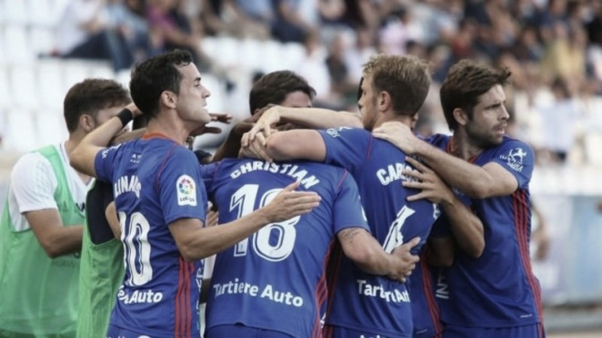 La defensa del Oviedo, la más goleadora de LaLiga 1|2|3