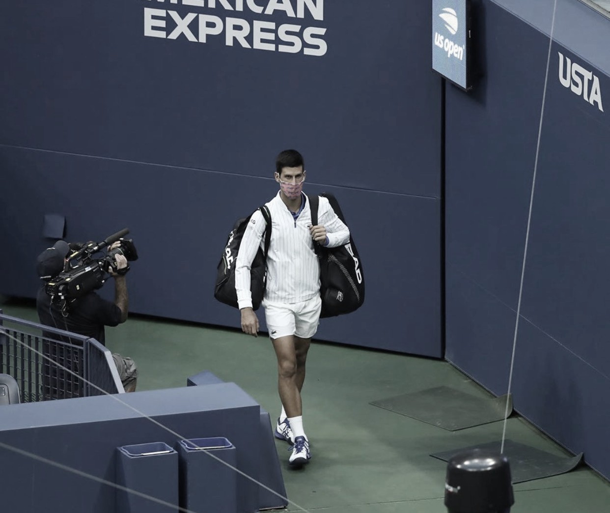 Djokovic, descalificado del US Open Djokovic, descalificado del US Open