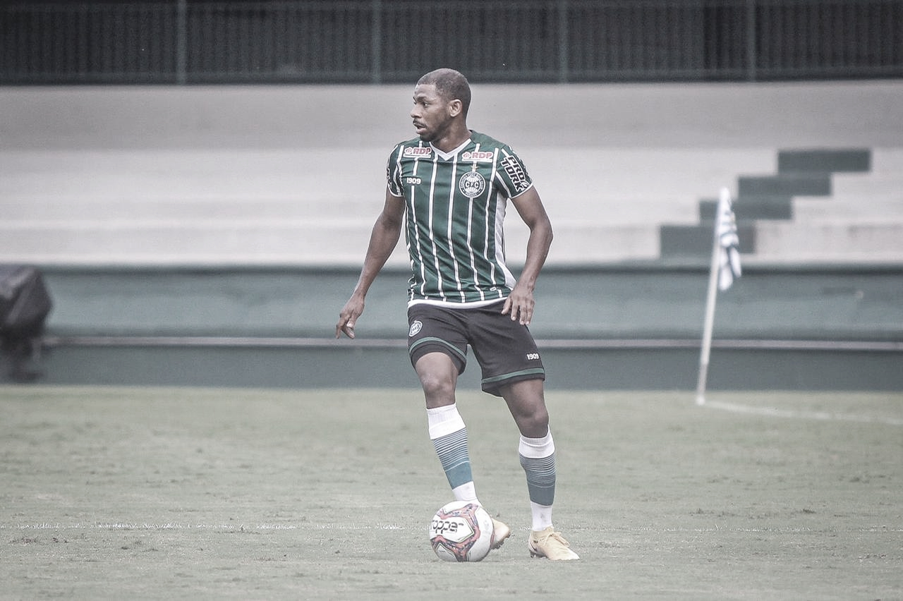 Waguininho avalia temporada e espera retorno do Coritiba à elite nacional