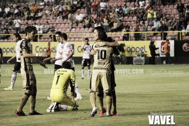 Fotos e imágenes del Dorados 3-0 Leones Negros de la cuarta fecha de la Copa Corona MX