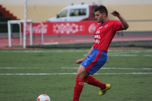 Fran Gil comenzó a realizar la pretemporada con el filial de la UD Las Palmas