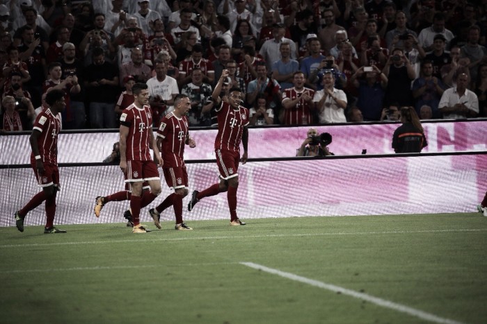 El Bayern inicia la Bundesliga ganando bajo un diluvio