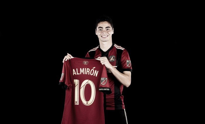Atlanta United firma a Miguel Almirón