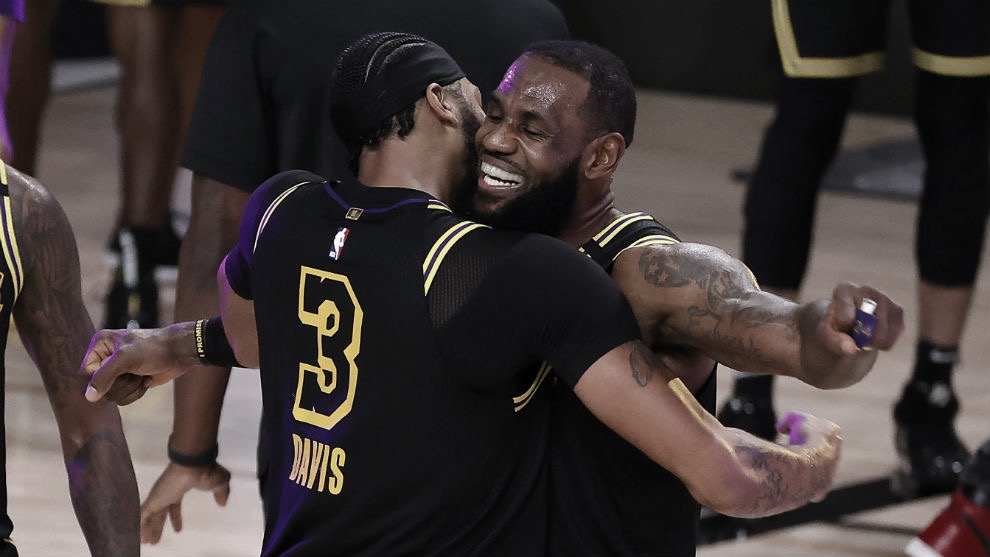 Los Angeles Takes Two Game Lead in NBA Finals