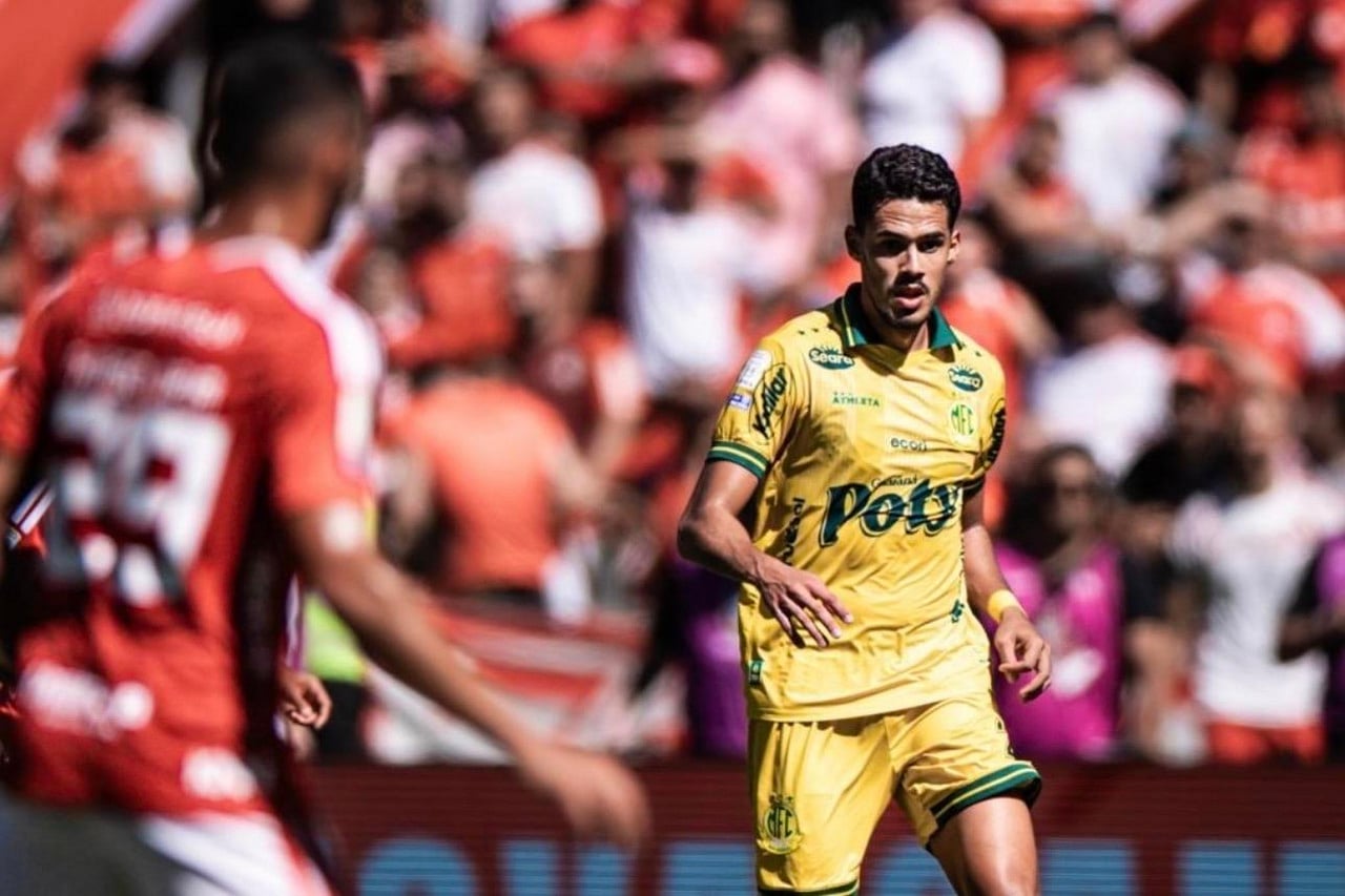 Mirassol bate Internacional e volta a vencer no Brasileirão