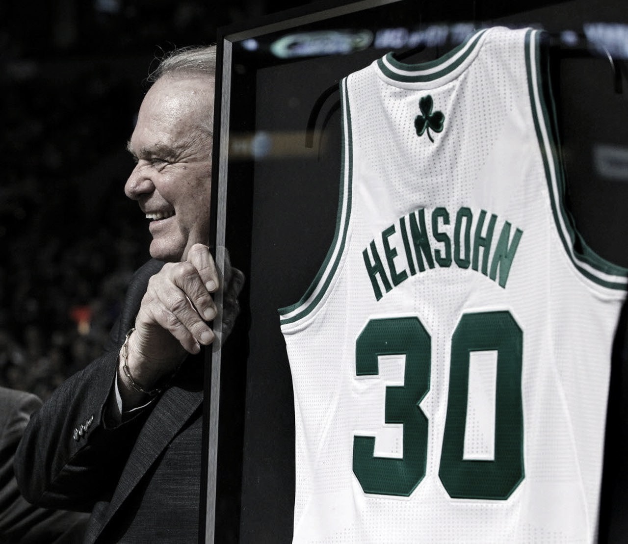 NBA Family Mourns Celtics Legend Death 