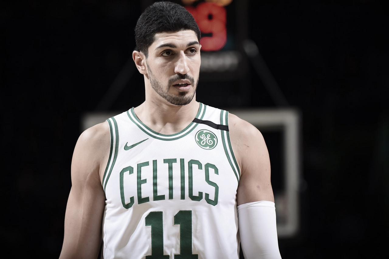 Kanter Returns to Portland