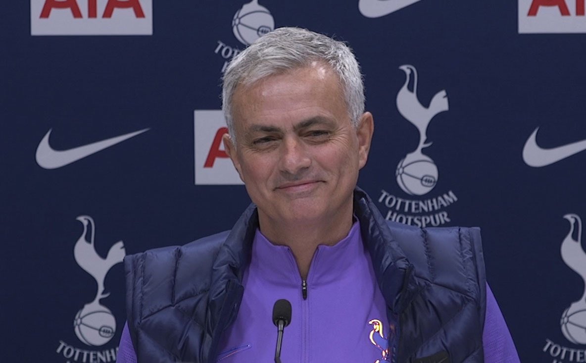 Jose Mourinho disagrees with Europa League regulations