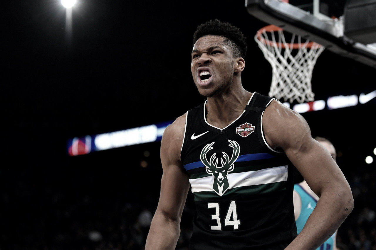 Giannis Stays Loyal To Milwaukee