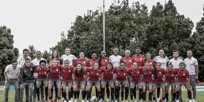 Las 'leonas' convocadas para el clásico capitalino Las 'leonas' convocadas para el clásico capitalino