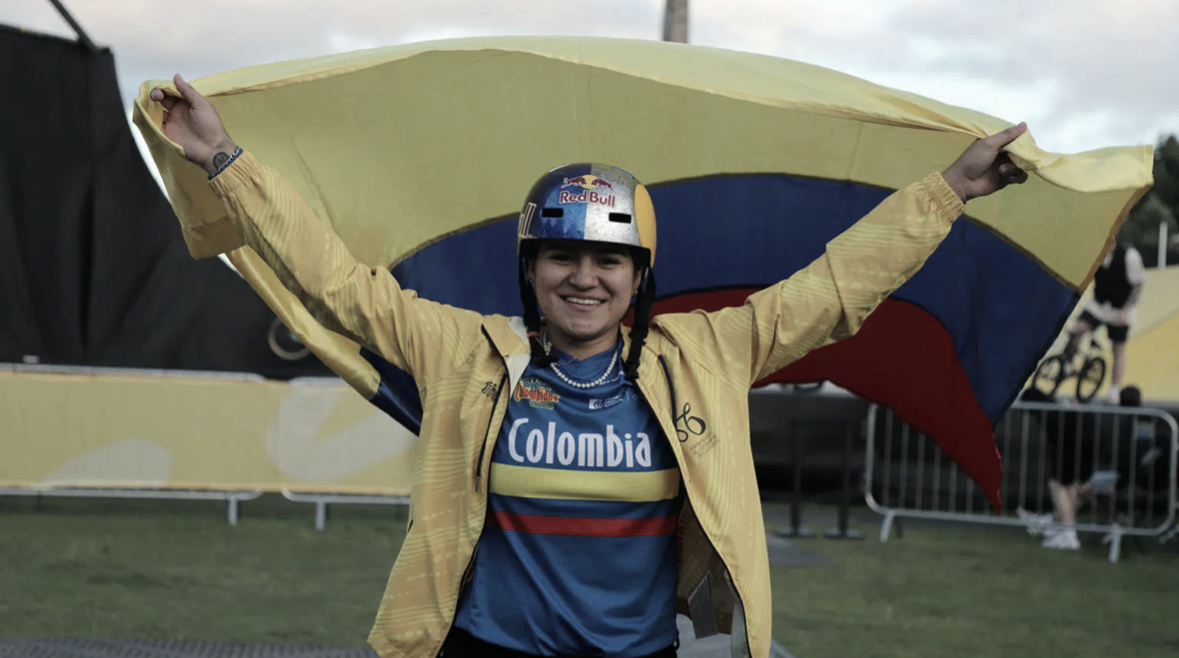 Queen Saray Villegas sorprende al llegar a la final del BMX Freestyle